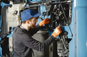 Estrategias efectivas para disminuir fallas de maquinarias industriales